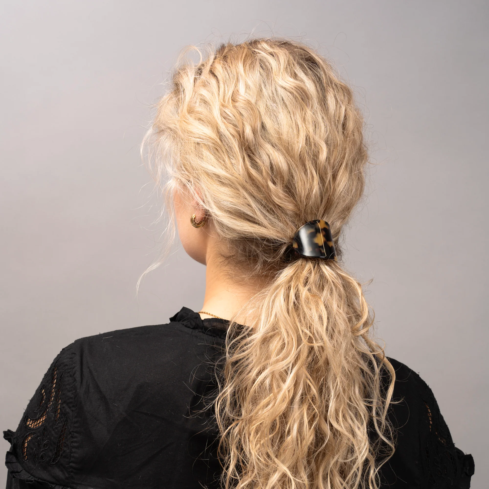 Handmade Ponytailer - Image 4