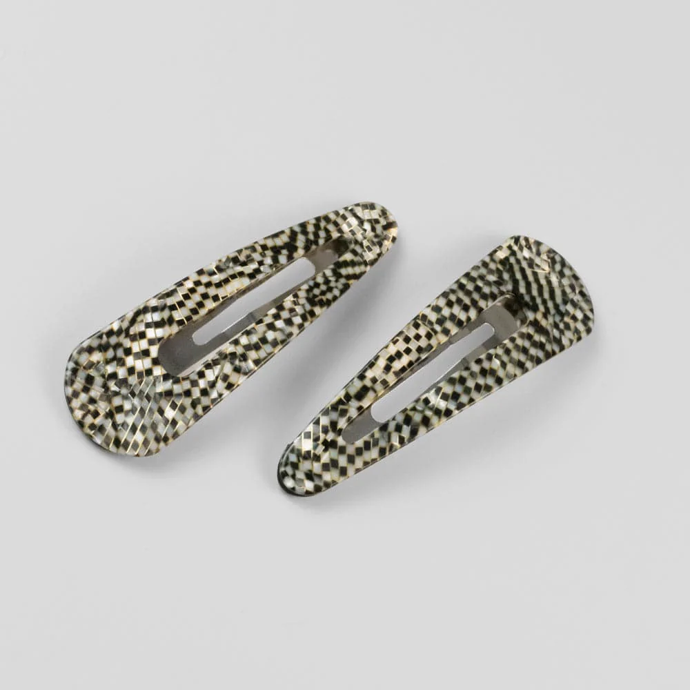 2x 7cm Snap Clips - Image 17