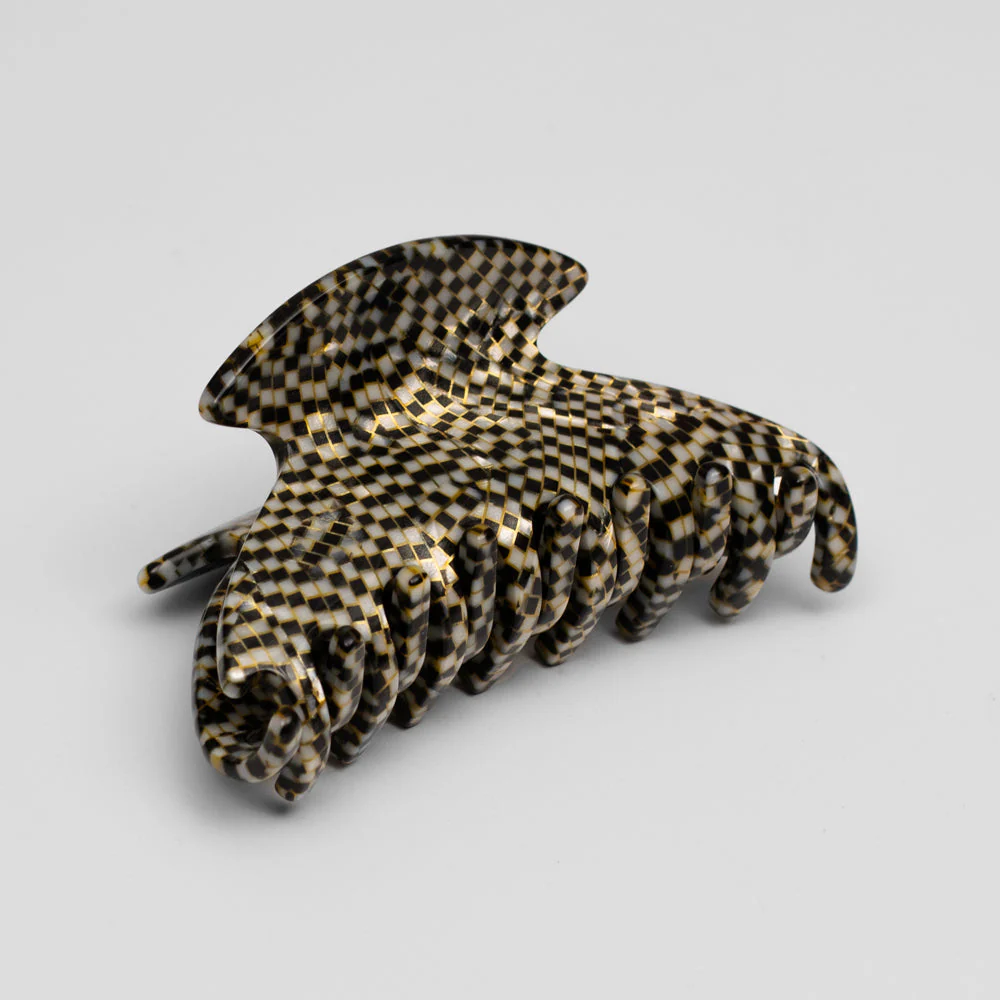 Medium Hair Claw Clip with Extra Grip - Image 7