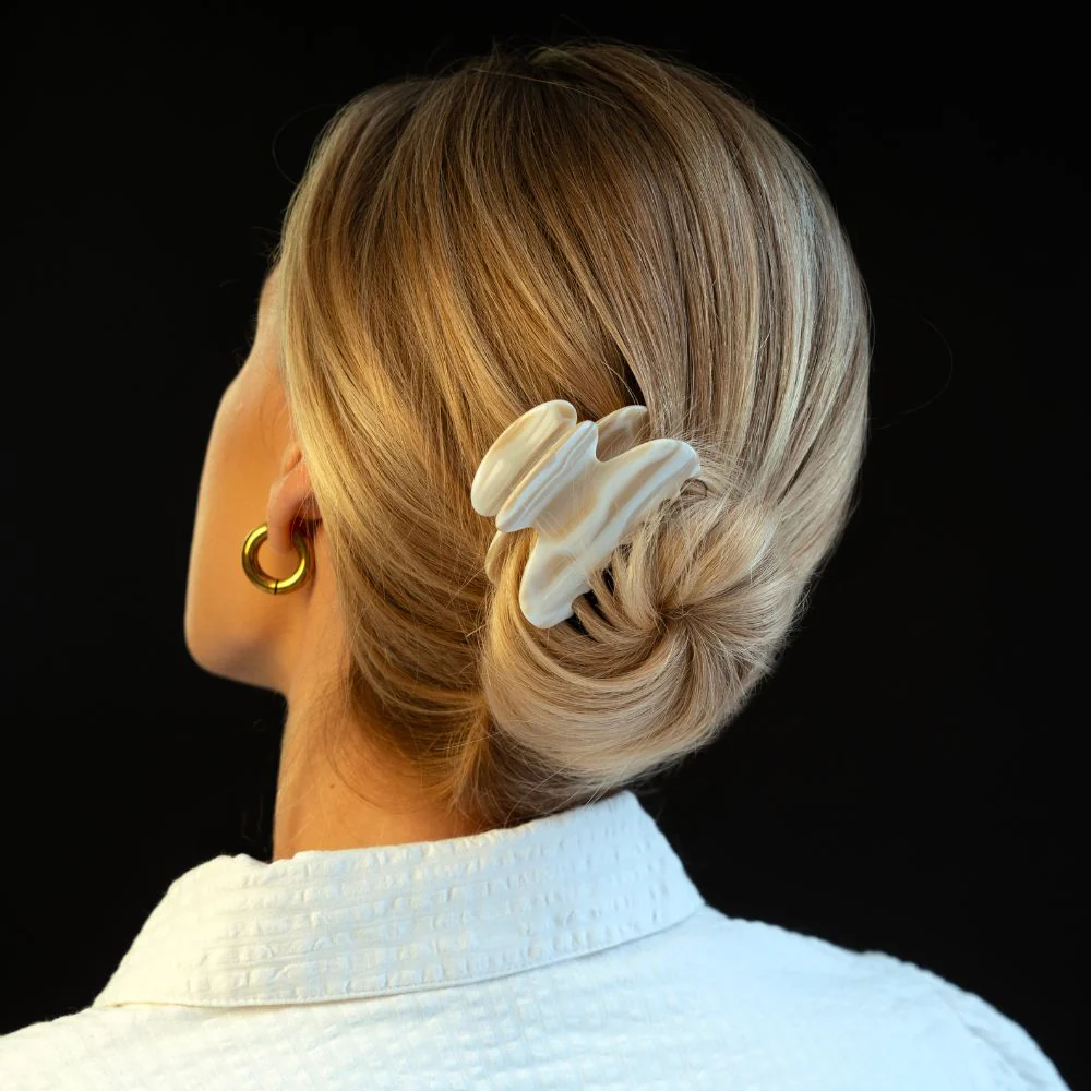 The Original Small Hair Claw Clip - Image 3