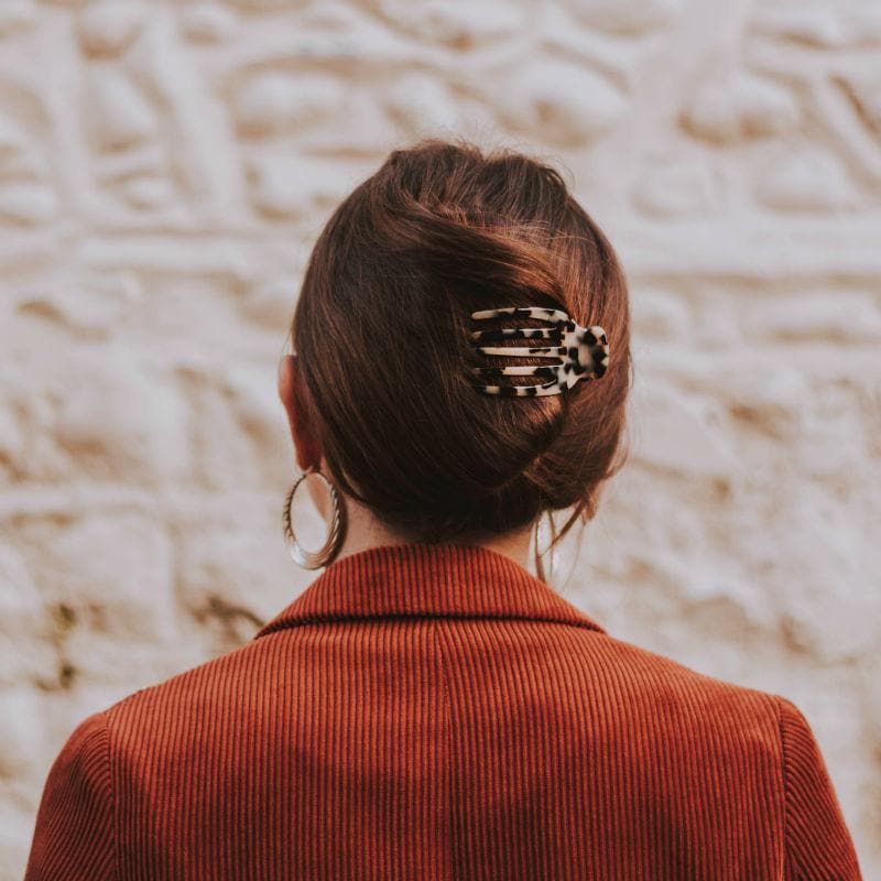 Small Sophia Side Hair Claw - Image 5