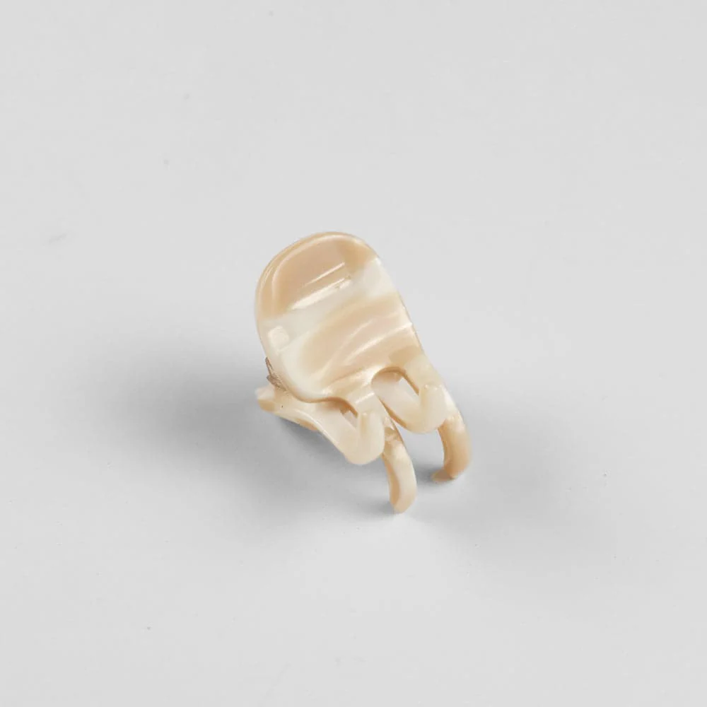 Tiny Hair Claw Clip - Image 10