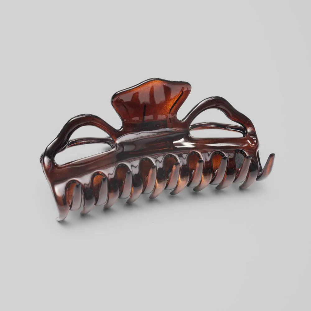 Tortoiseshell Hair Claw Clip - Image 6